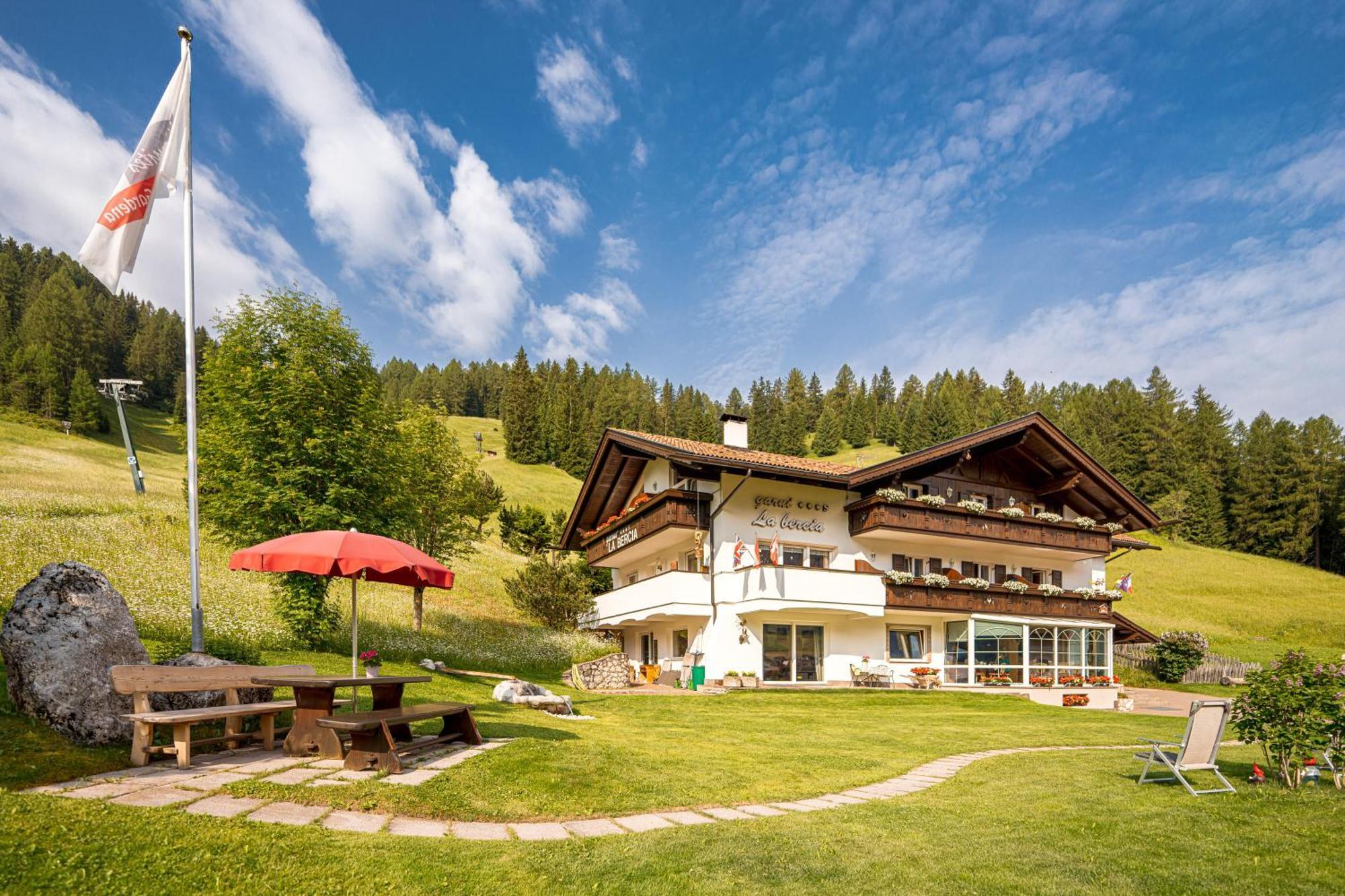 Garni La Bercia Hotel Selva di Val Gardena Exterior photo