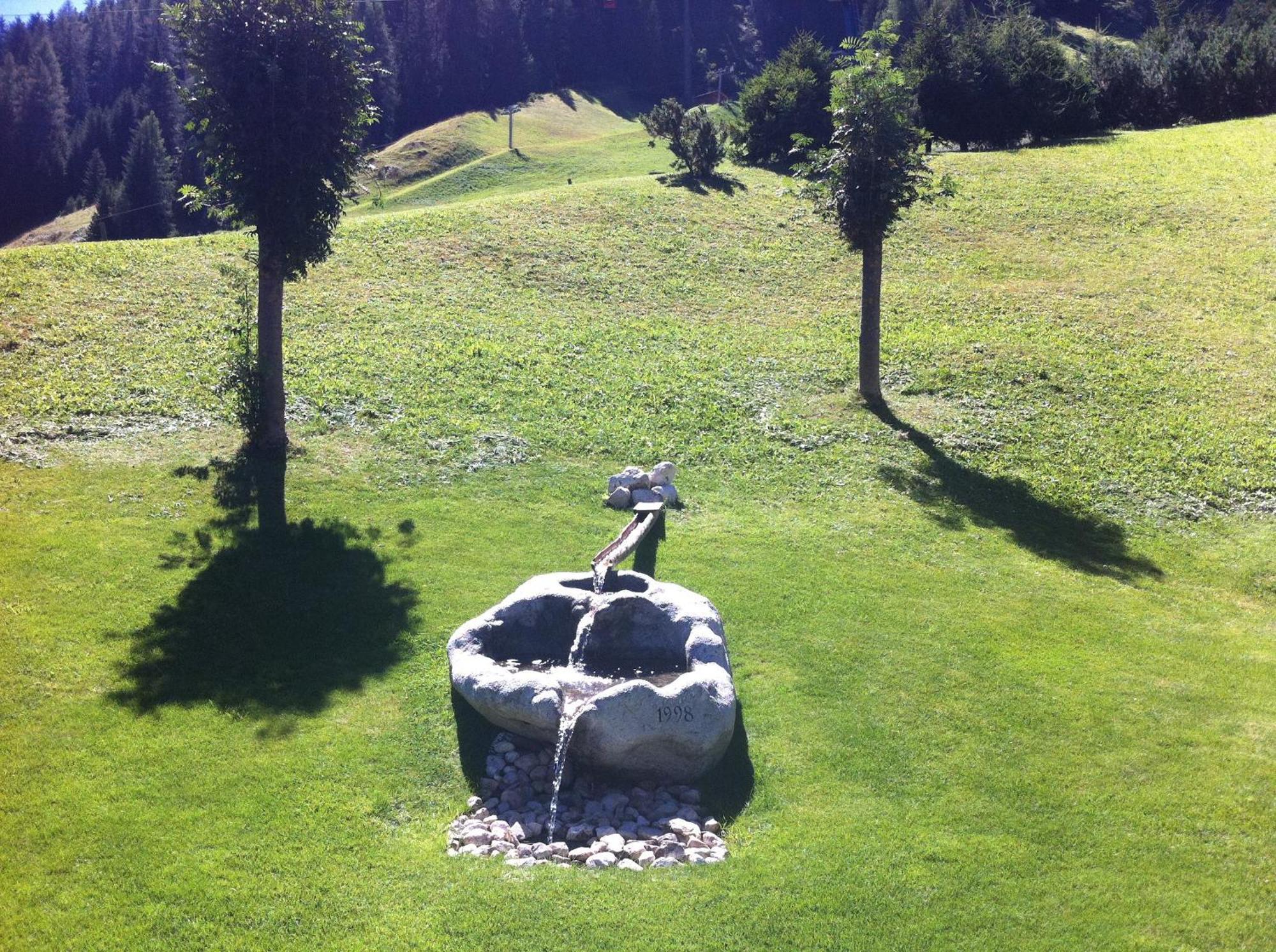 Garni La Bercia Hotel Selva di Val Gardena Exterior photo